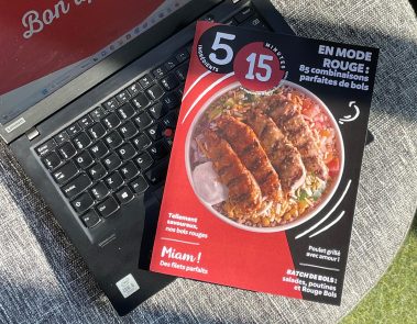 POULET-ROUGE-TAKEOVER